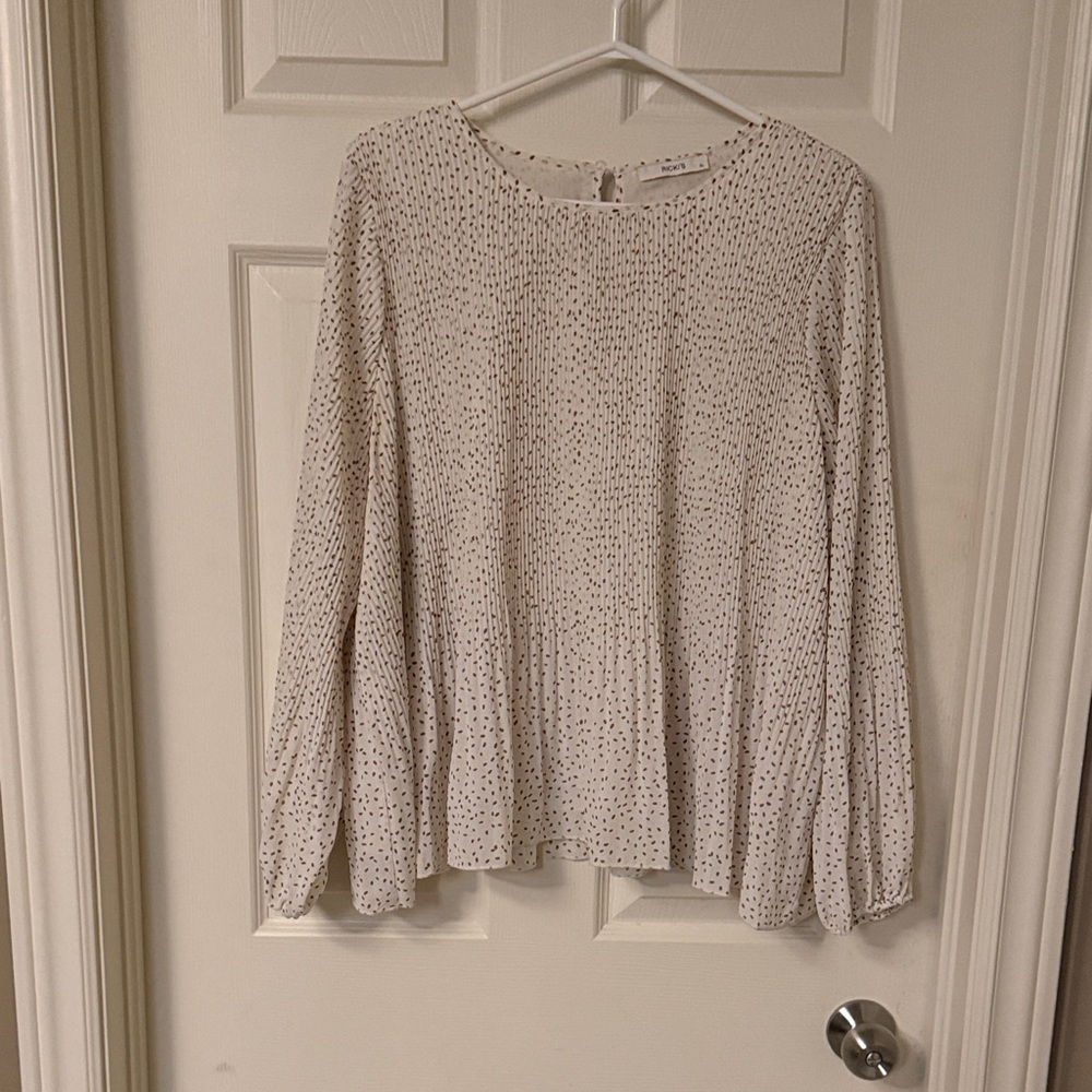Ricki's Cream and Tan Patterned Blouse